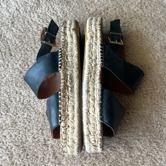 Alohas double black leather straps espadrilles sandals. - Picture 9 of 13